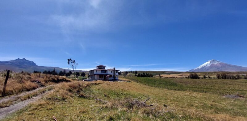 Cotopaxi Mountain Lodge